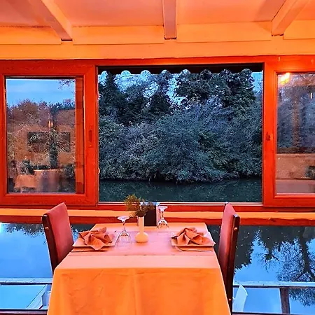 Temmuz Hotel